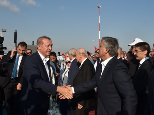 11.Cumhurbaşkanı Gül, Demokrasi ve Şehitler Mitingi’ne Katıldı